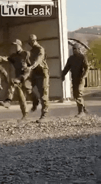 [유머] 군대 재식.gif