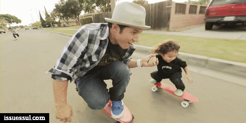 아빠의 취미가 아이의 인생을 결정한다.gif