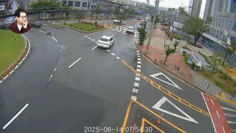 9725563465_486616_d8253c9f9601e22f25d8f4b3c3dfec76.gif.gif